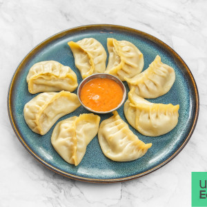 CHICKEN MOMO